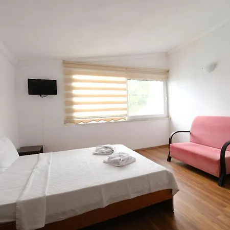 Legend Of Hotell